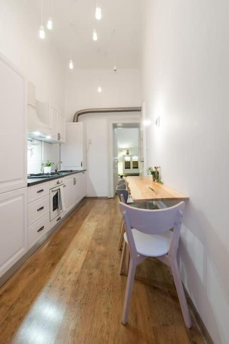 No.8: Lovely & Cosy 3-Room Heart Of The City Timisoara Exterior foto